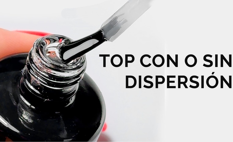 Top coat semipermanente con capa de dispersión vs. sin dispersión para uñas