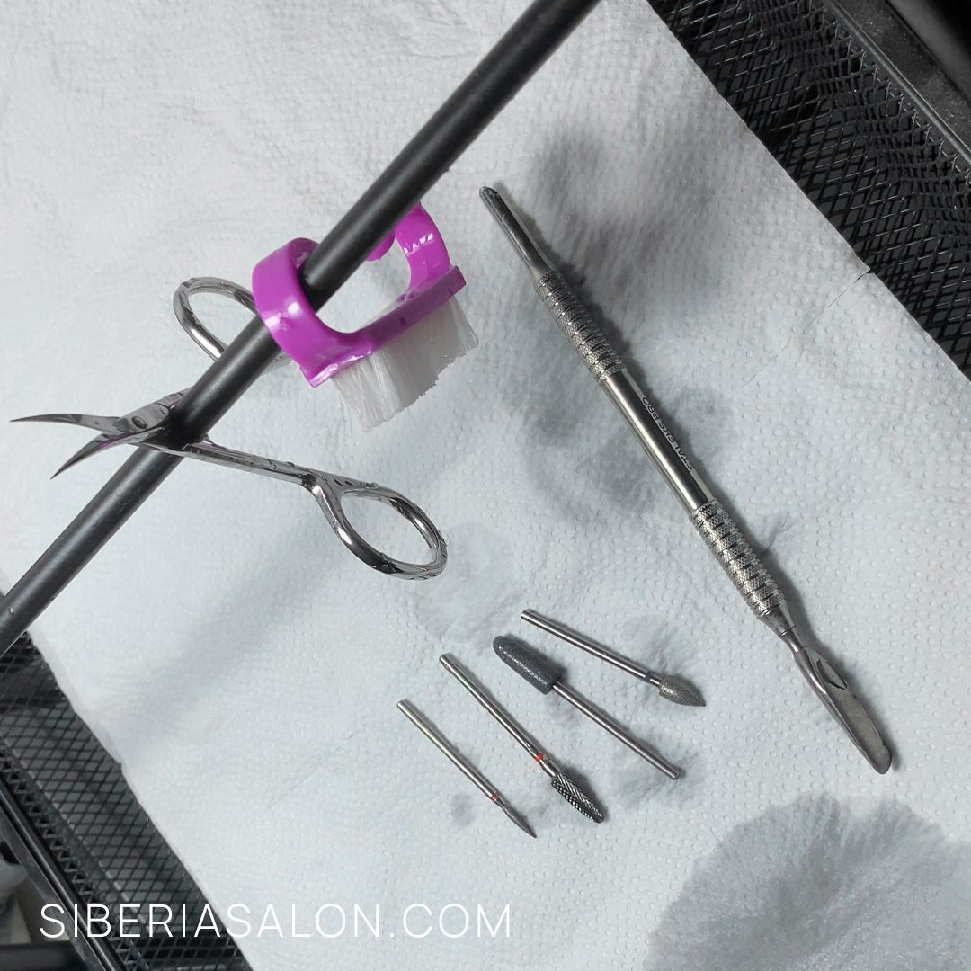 Secado de las herramientas de manicura