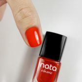 finger flame red